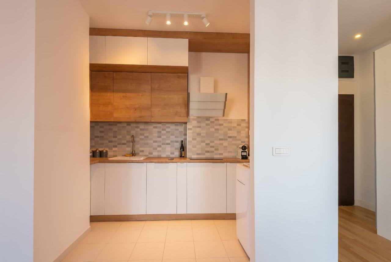 Central Apartment * בוקרשט